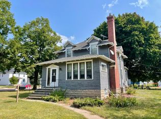 223 N Jackson Ave, Springfield, MN 56087