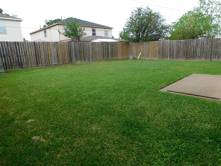 19130 Yaupon Ranch Dr — Photo 34