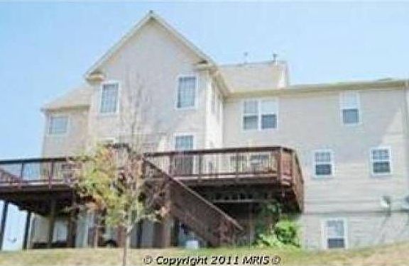 5th image of 811 Fountain Hall Ct NE