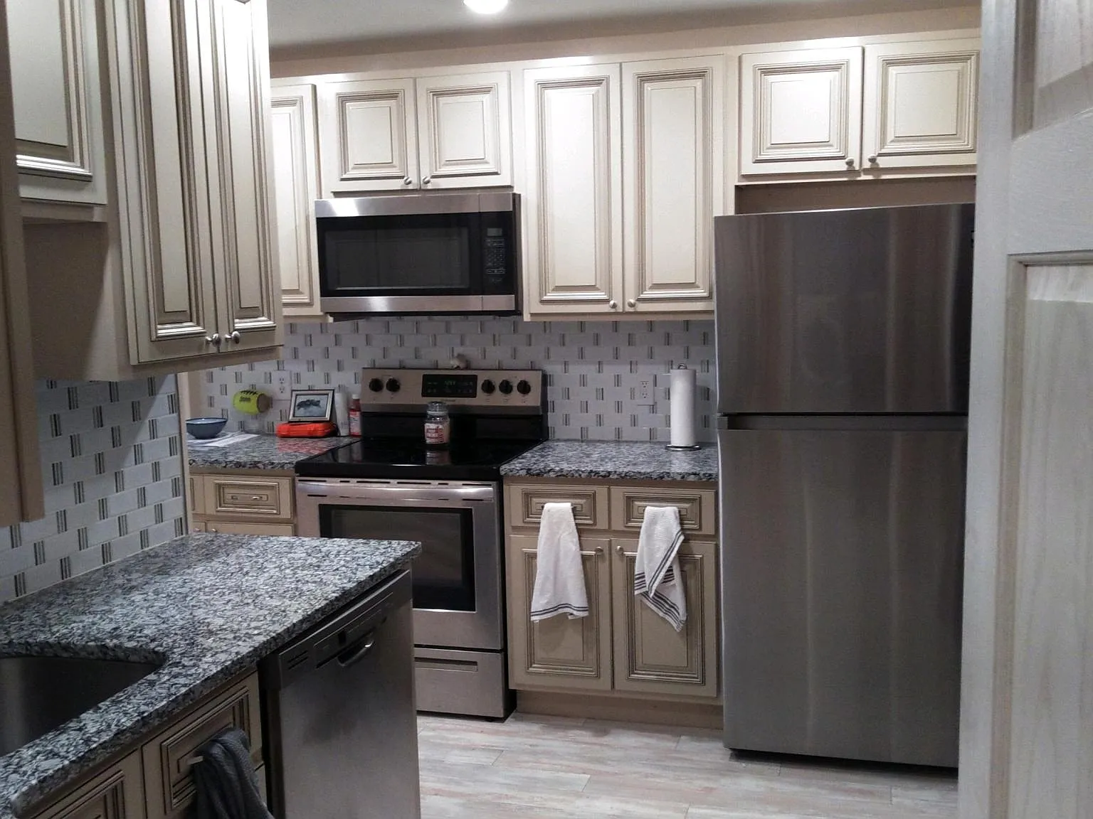 12 Locust Grove Road — Photo 4