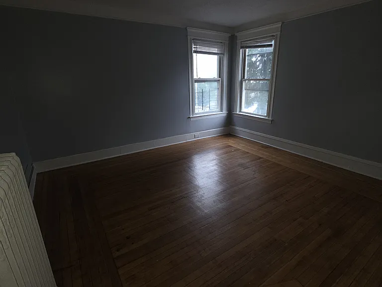 16 Stanley Pl #2C — Photo 1