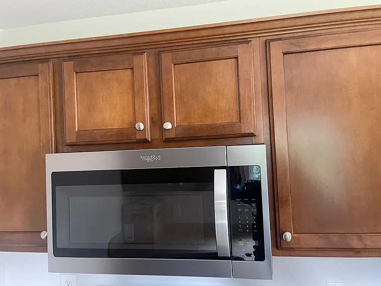 2121 Greenwood Dr S #400 — Photo 5