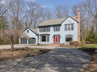 101 Country Ln, Portland, ME 04103