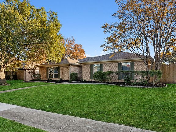 2nd image of 3232 Topaz Way