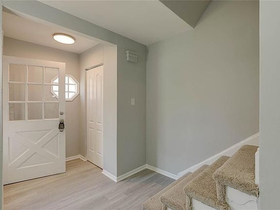 5th image of 5819 E Hastings Arch