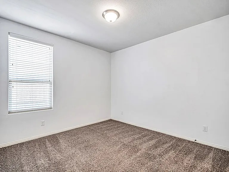 7017 Kate Reed Dr — Photo 26