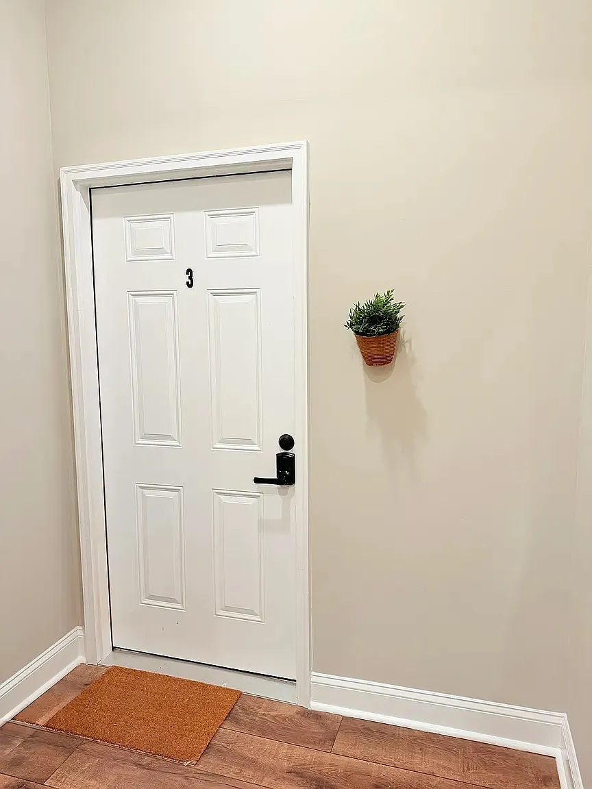 1 bed, 850 sqft, $1,699 — Photo 3