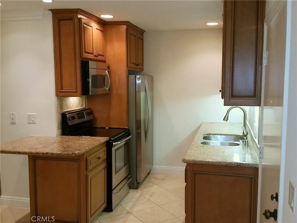 1 bed, 659 sqft, $2,650 — Photo 4