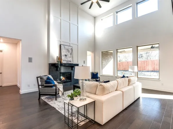 412 Silver Chase Dr, Keller, TX 76248