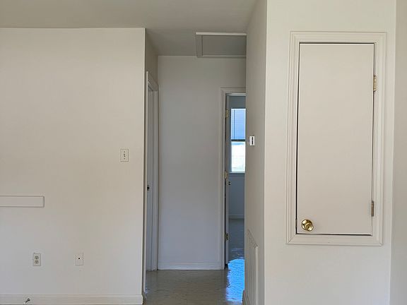 2nd image of 2407 Claire Ave #2407