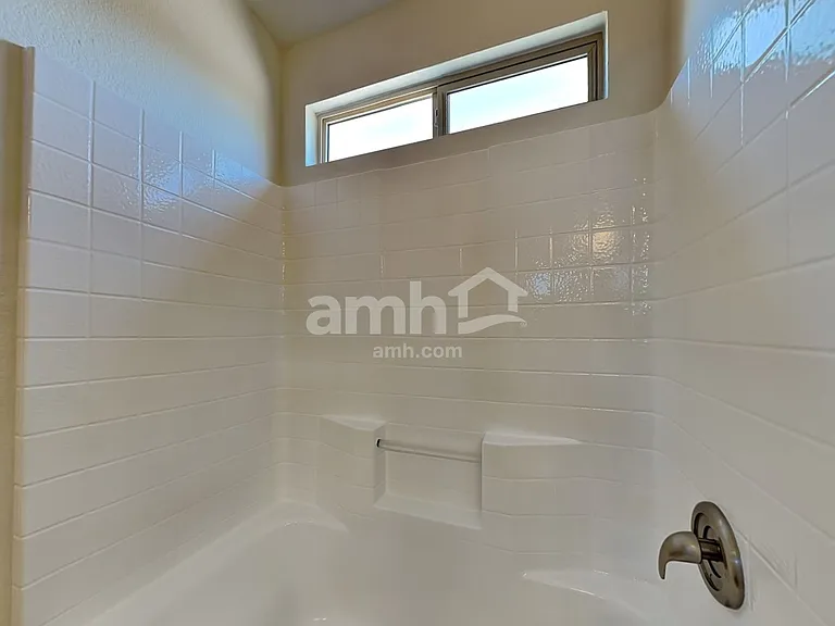 7599 W Vermont Ave — Photo 14