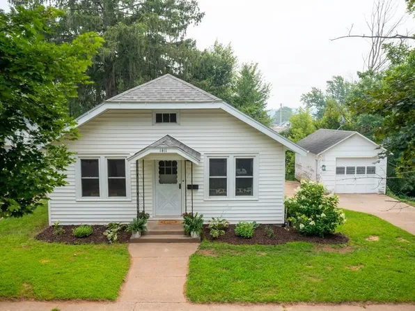 1411 North 1ST AVENUE, Wausau, WI 54401