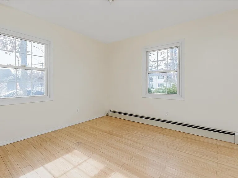 1017 Old Town Rd — Photo 7