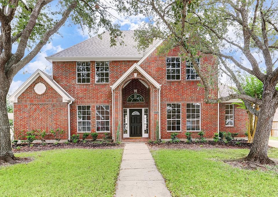 1st image of 603 Fernglade Dr