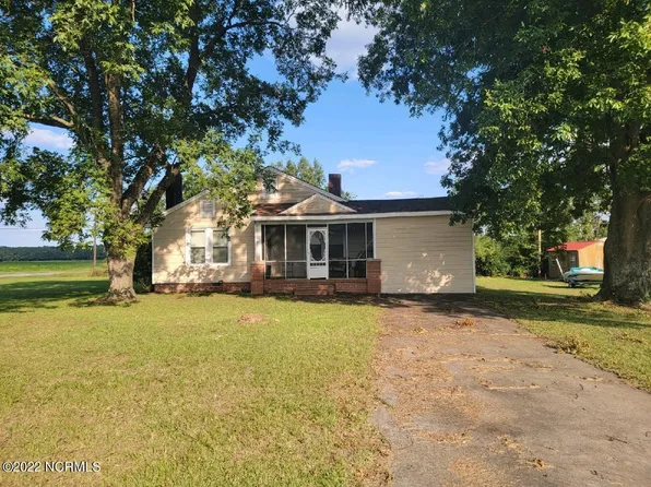 5653 Highway 11 N, Grifton, NC 28530