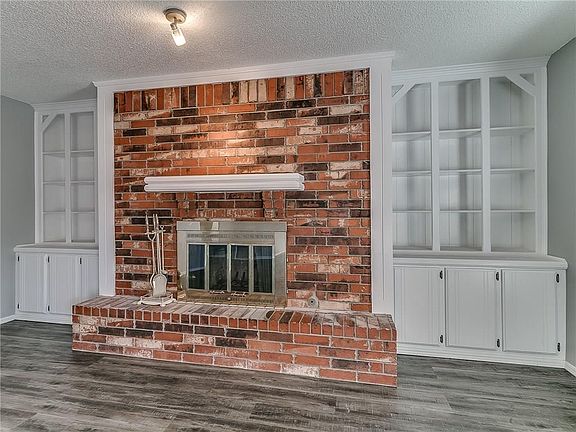 4th image of 205 Conestoga Dr