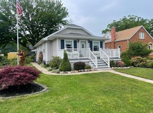 108 S Berrien St, New Buffalo, MI 49117