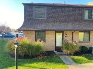 652 Surrey Hill Way, Rochester, NY 14623