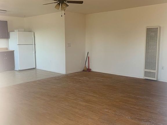 2nd image of 5227 Huntington Dr N APT 4
