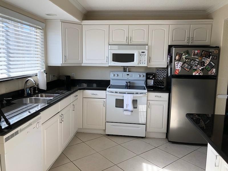 1st image of 6309 Newtown Cir APT B2