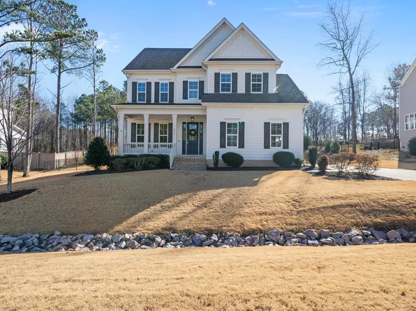629 Meyers Place Ln, Holly Springs, NC 27540