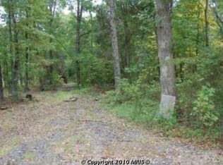 3304 W Old Mountain Rd, Louisa, VA 23093