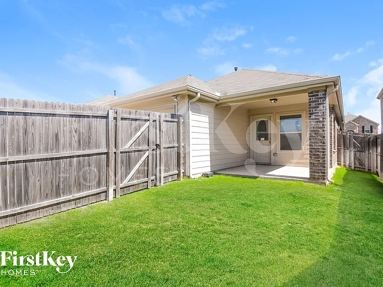 5825 Dew Plant Way — Photo 15