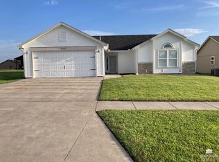 2437 Jaeger Dr, Junction City, KS 66441