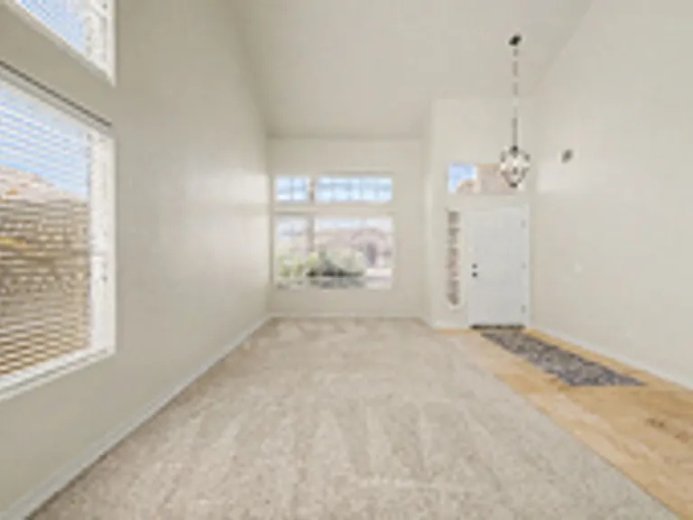 7418 E Farmdale Ave — Photo 2