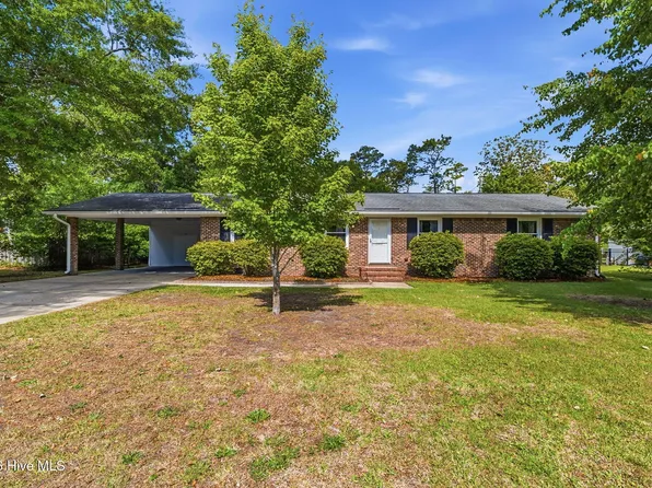 3316 Chalmers Drive, Wilmington, NC 28409