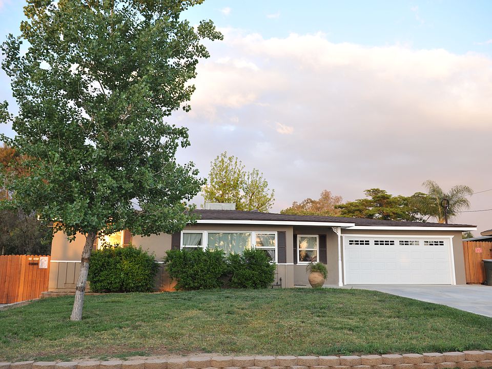 1st image of 12735 10th St