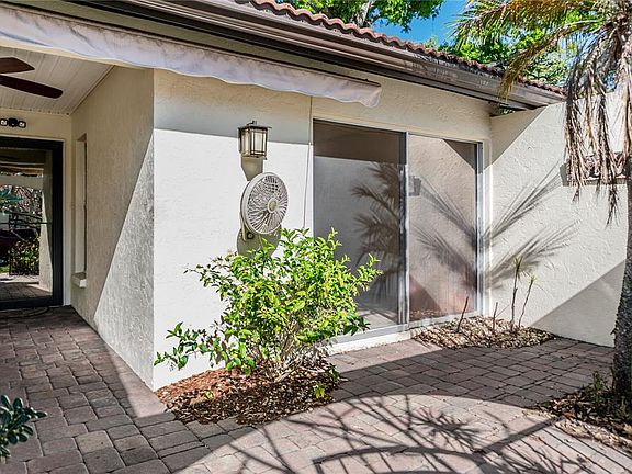 4th image of 3444 El Rado Ct #8418