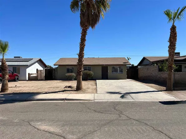 731 N Gladiola Dr, San Luis, AZ 85336