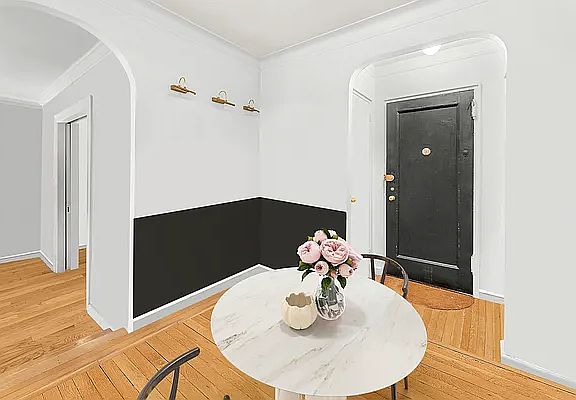 5th image of 305 W 52nd St APT 4G