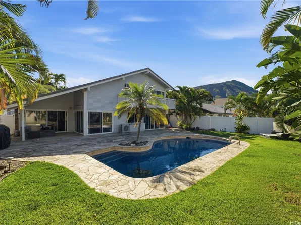 7114 Niumalu Loop, Honolulu, HI 96825