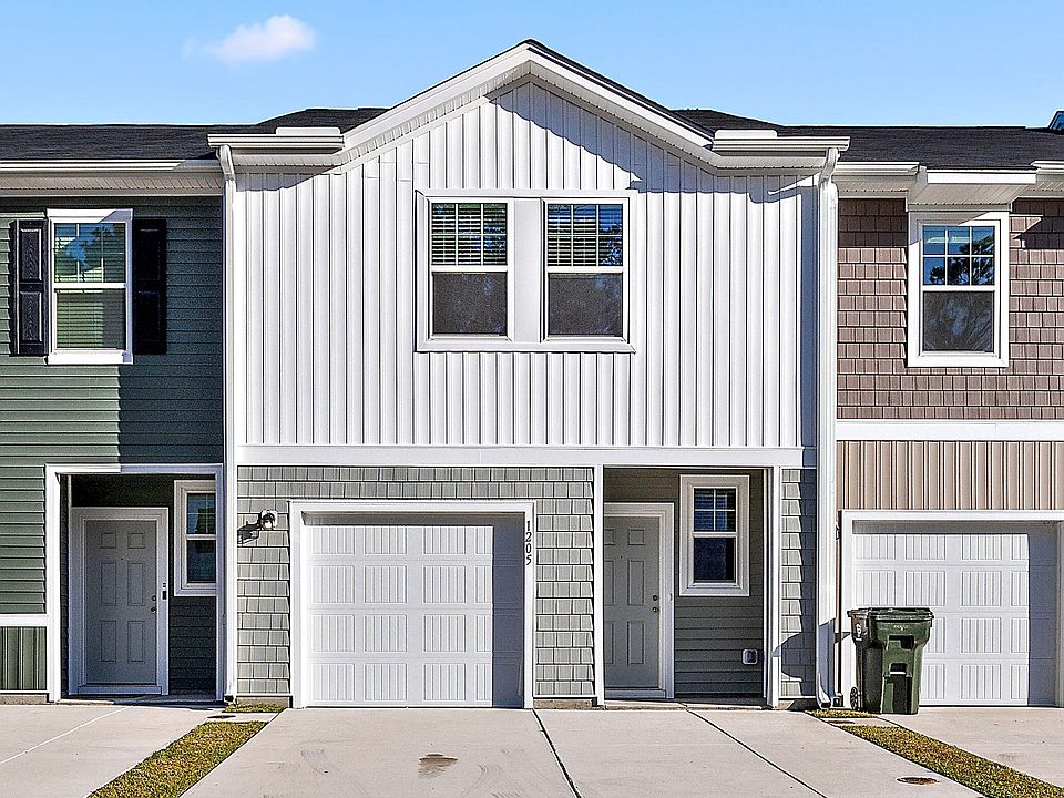 1st image of 1205 Scarlett Maple St
