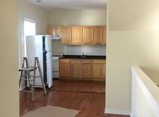 767 S 4th St #2, Philadelphia, PA 19147
