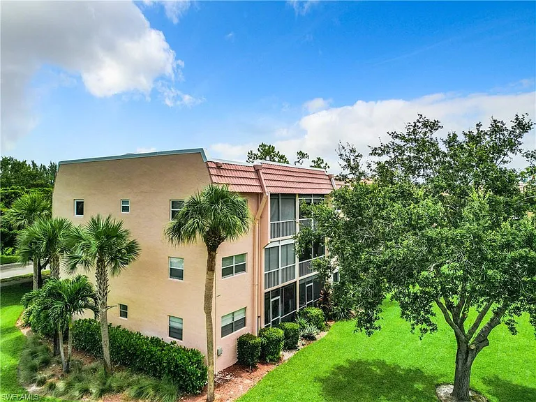 100 Forest Lakes Blvd #312 — Photo 40