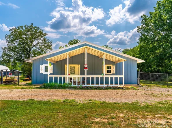 58 Chapman Rd, Hardy, AR 72542