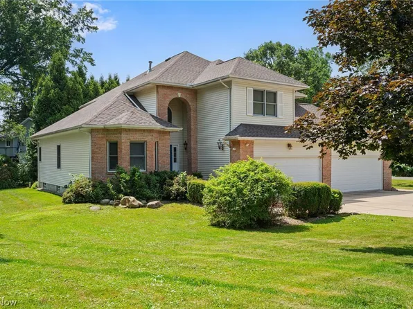1581 Denise Dr, Copley, OH 44321
