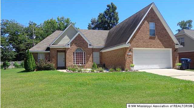 1st image of 1202 Houston Ln
