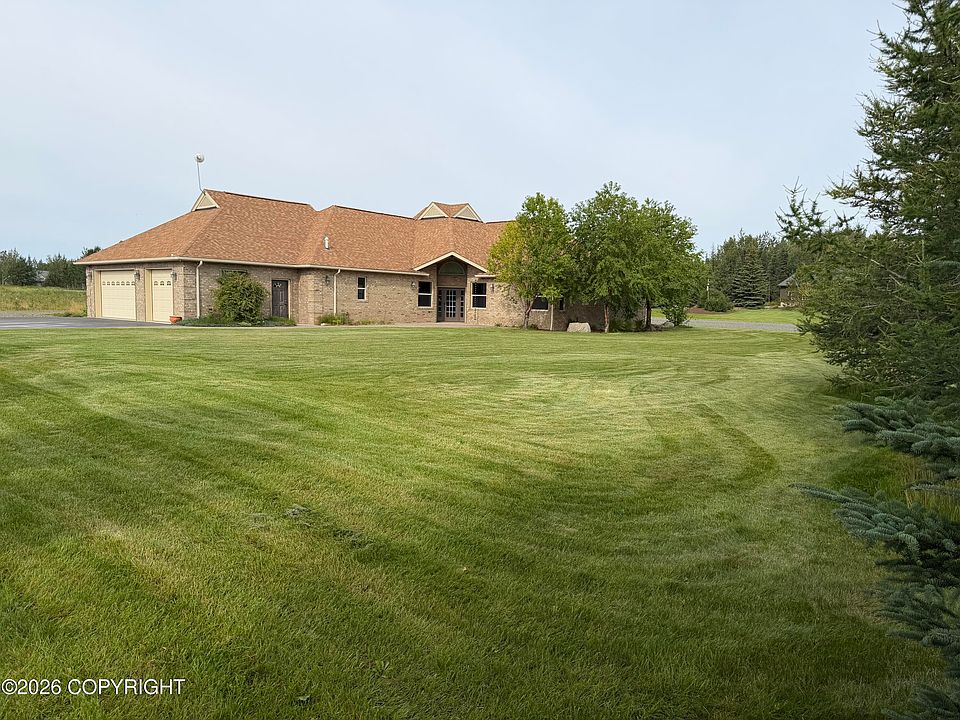 1st image of 37839 Luscombe Cir