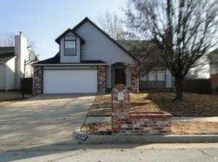 6311 S Date Pl, Broken Arrow, OK 74011