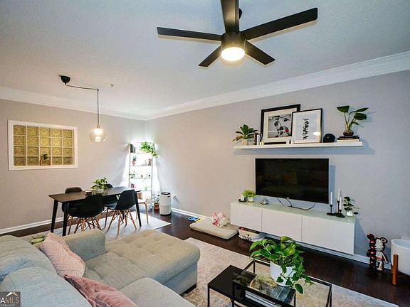 4th image of 400 17th St NW Unit 1219
