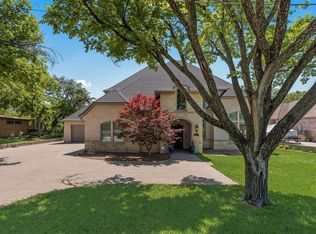 7028 Creek Bend Rd, Dallas, TX 75252