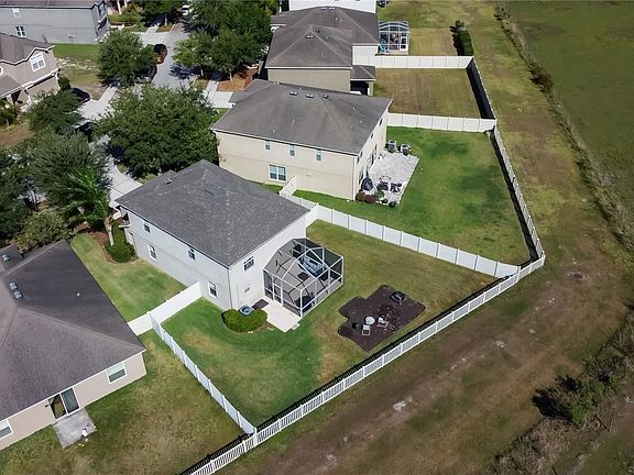 4th image of 10734R Pictorial Park Dr