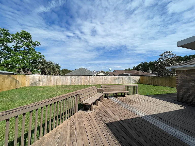 2212 Peachwood Ct — Photo 27
