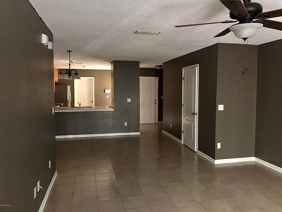 3rd image of 4812 Playschool Dr