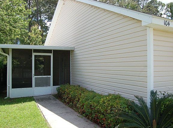 2nd image of 104 Zachary Dr