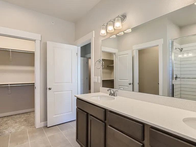 310 High Point Dr #A-103 — Photo 18